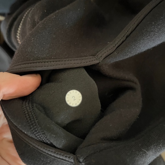 Lululemon jacket - Picture 2 of 3